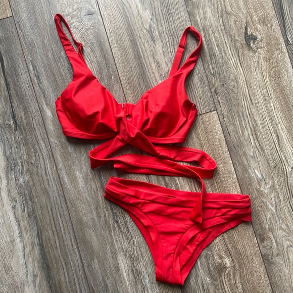 Body Glove Other - Body glove bikini set